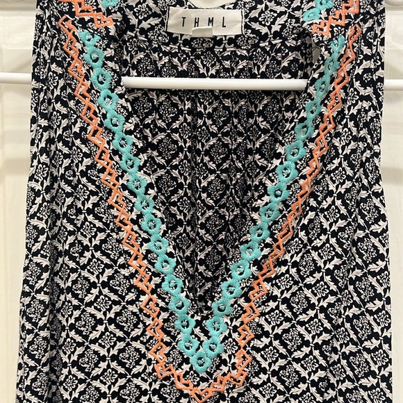 THML Chana embroidered dress - Picture 2 of 3